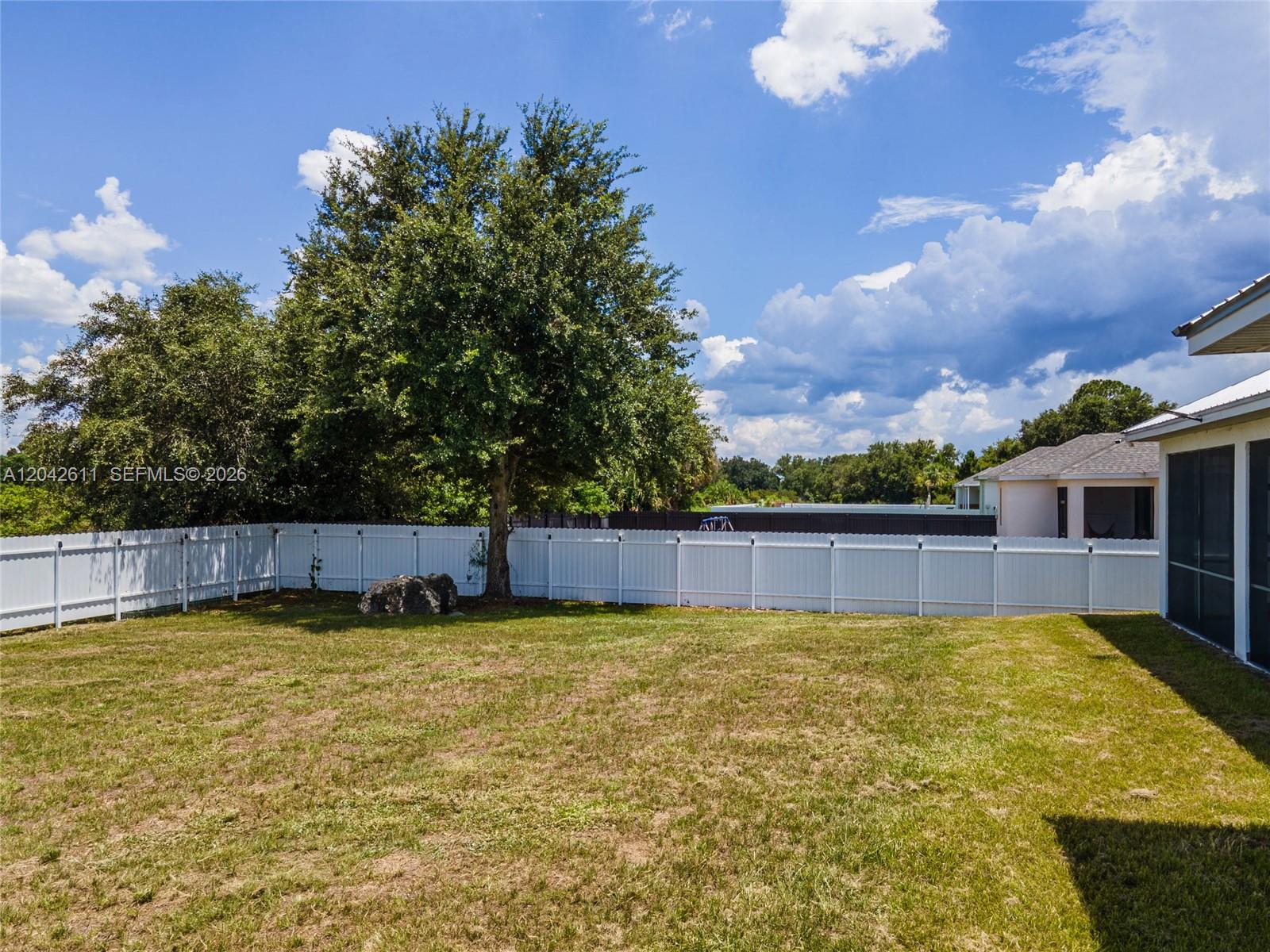 365 Ranier Avenue Lehigh Acres, FL 33974 - Photo 39 of 50