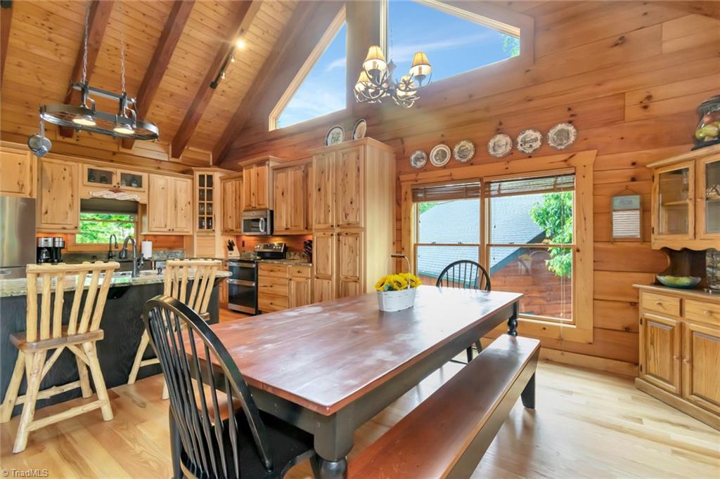 650 Sweetwater Road Boomer, NC 28606 - Photo 11 of 50