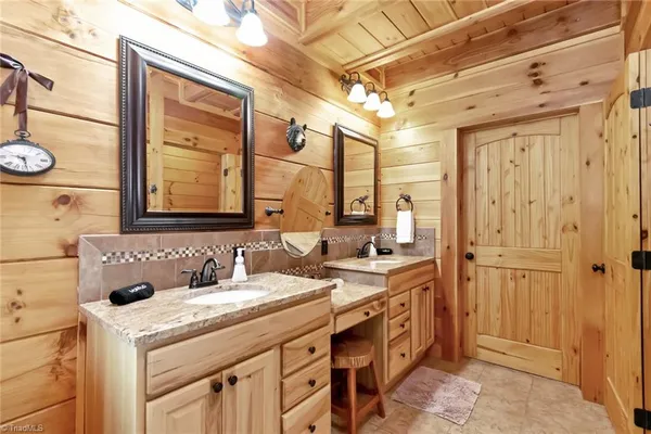 $998,900 | 650 Sweetwater Road, Boomer, NC 28606