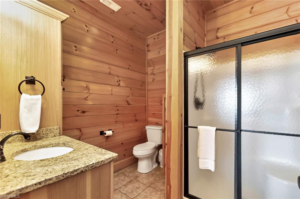 650 Sweetwater Road Boomer, NC 28606 - Photo 20 of 50