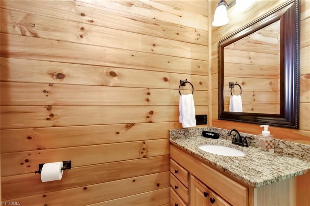 650 Sweetwater Road Boomer, NC 28606 - Photo 32 of 50