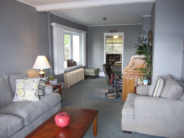 2687 Riverside Avenue Somerset, MA 02726 - Photo 7 of 20 Gallery Image 7