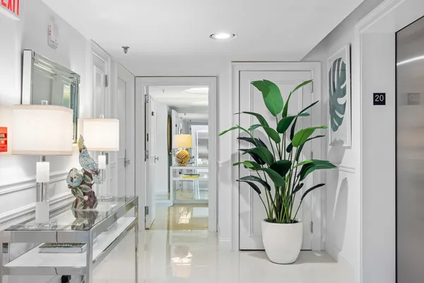 $240,000 | 400 North Flagler Drive, Unit 2003, West Palm Beach, FL 33401