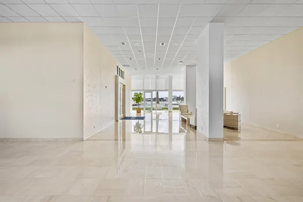 $240,000 | 400 North Flagler Drive, Unit 2003, West Palm Beach, FL 33401