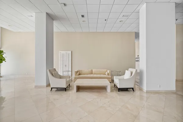 $240,000 | 400 North Flagler Drive, Unit 2003, West Palm Beach, FL 33401