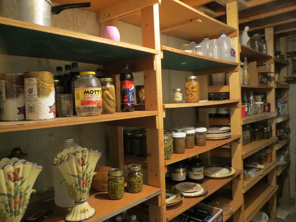 2086 Peek Home Road Dixon, IL 61021 - Photo 24 of 30 a room with storage and utility