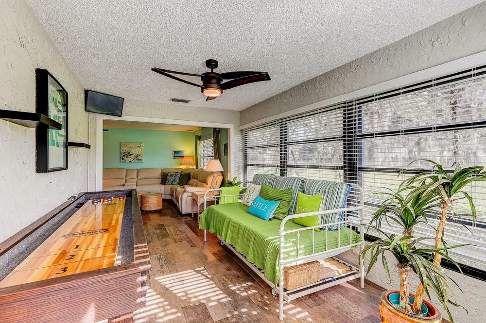 3454 Niblick Court New Port Richey, FL 34655 - Photo 25 of 54 a living room with furniture