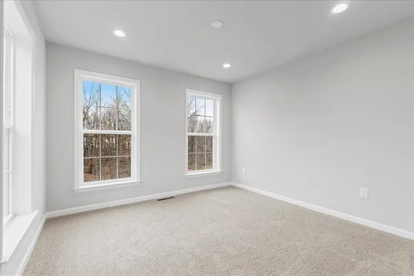 $2,900 | Undisclosed Address, Cranberry Township, PA 16066