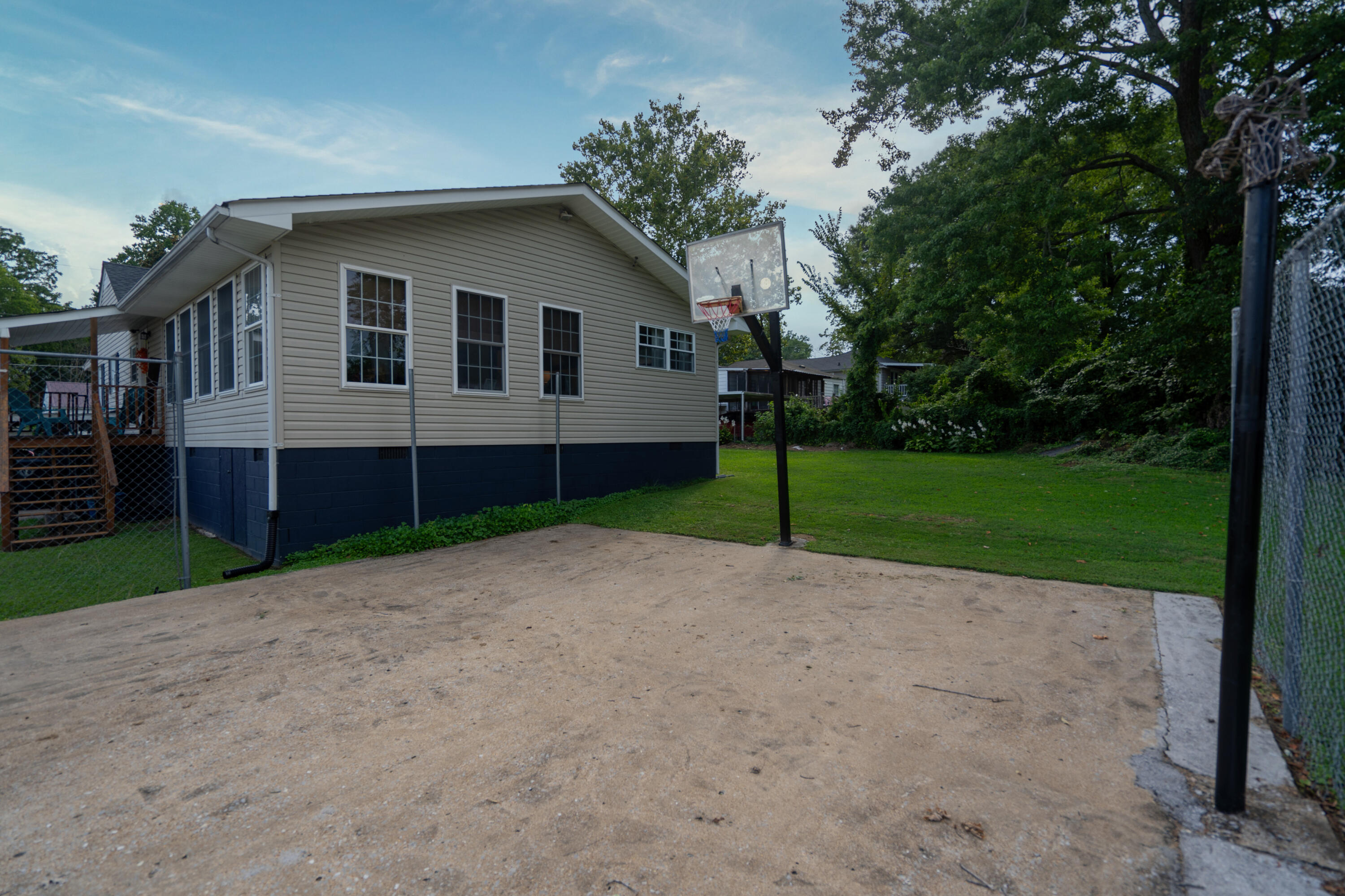 5333 Greenbriar Road Chattanooga, TN 37412 - Photo 31 of 33 Exterior 1