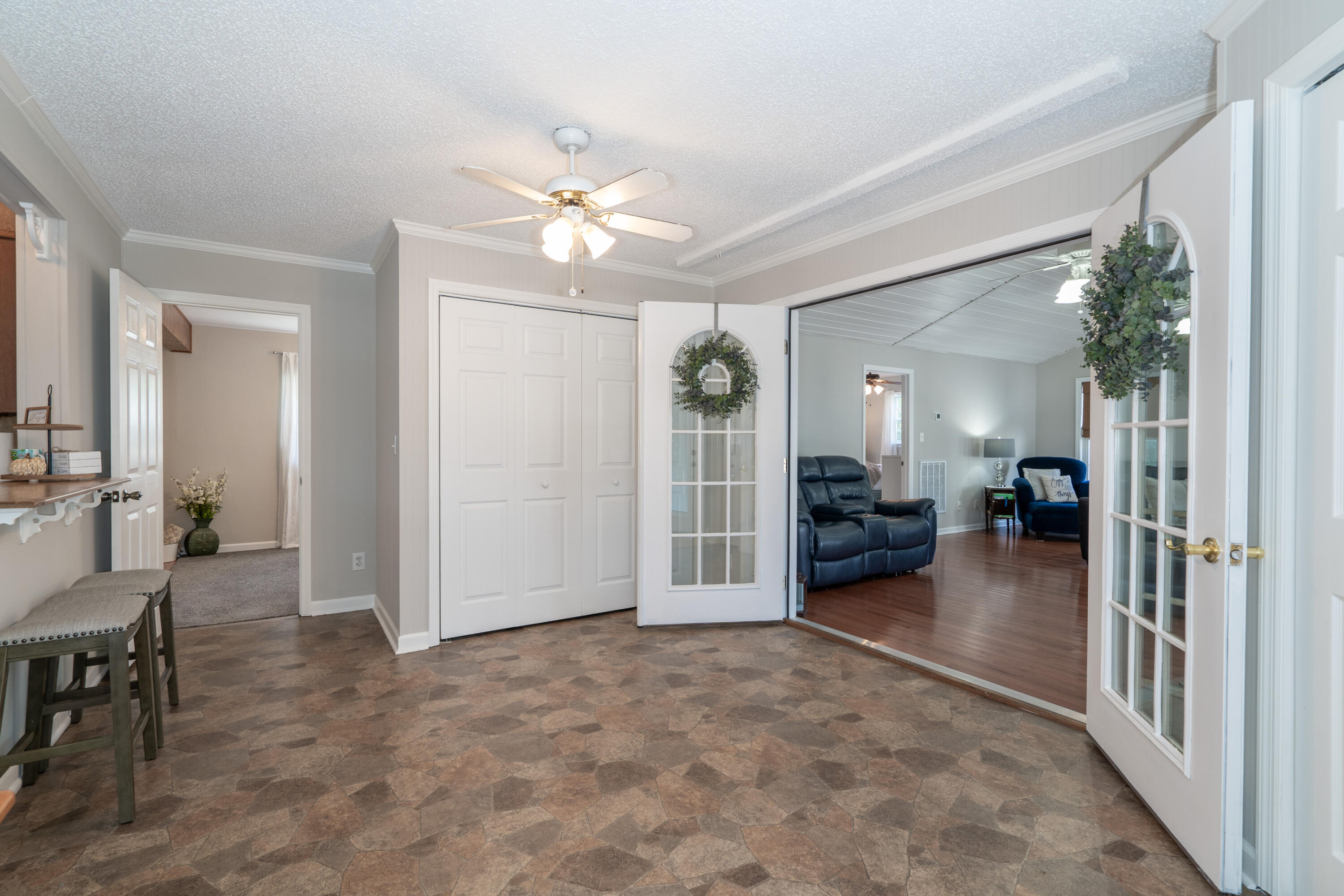 5333 Greenbriar Road Chattanooga, TN 37412 - Photo 10 of 33 Laundry