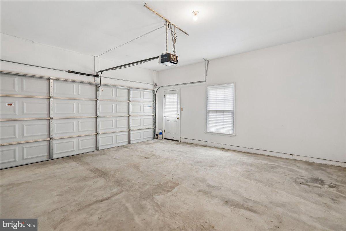 8010 Craddock Road Greenbelt, MD 20770 - Photo 38 of 49 a view of a garage