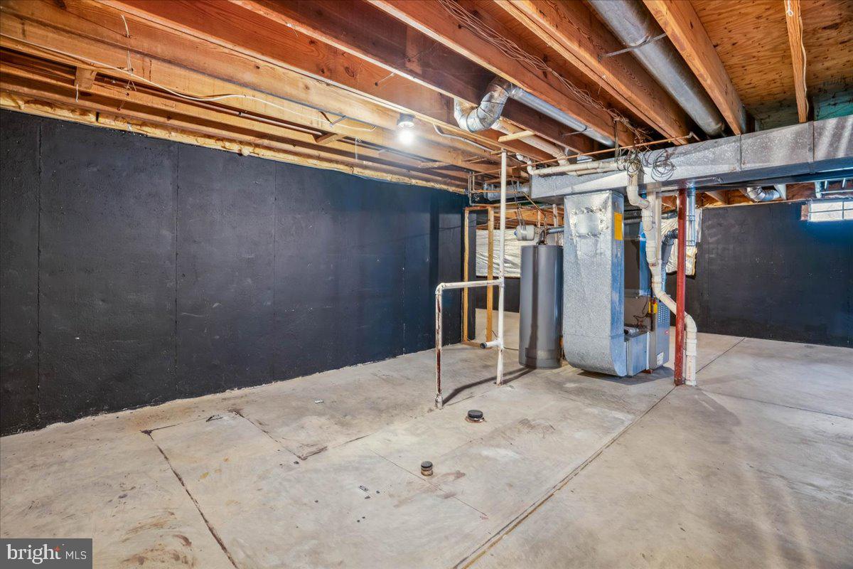 8010 Craddock Road Greenbelt, MD 20770 - Photo 40 of 49 a view of a room with wooden walls