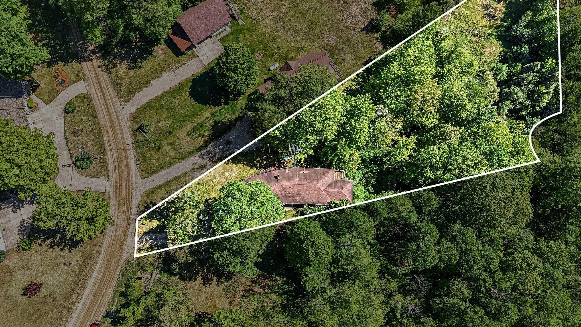 1060 North Meadowbrook Road White Cloud, MI 49349 - Photo 23 of 25 dji_20260526110458_0005_d-
