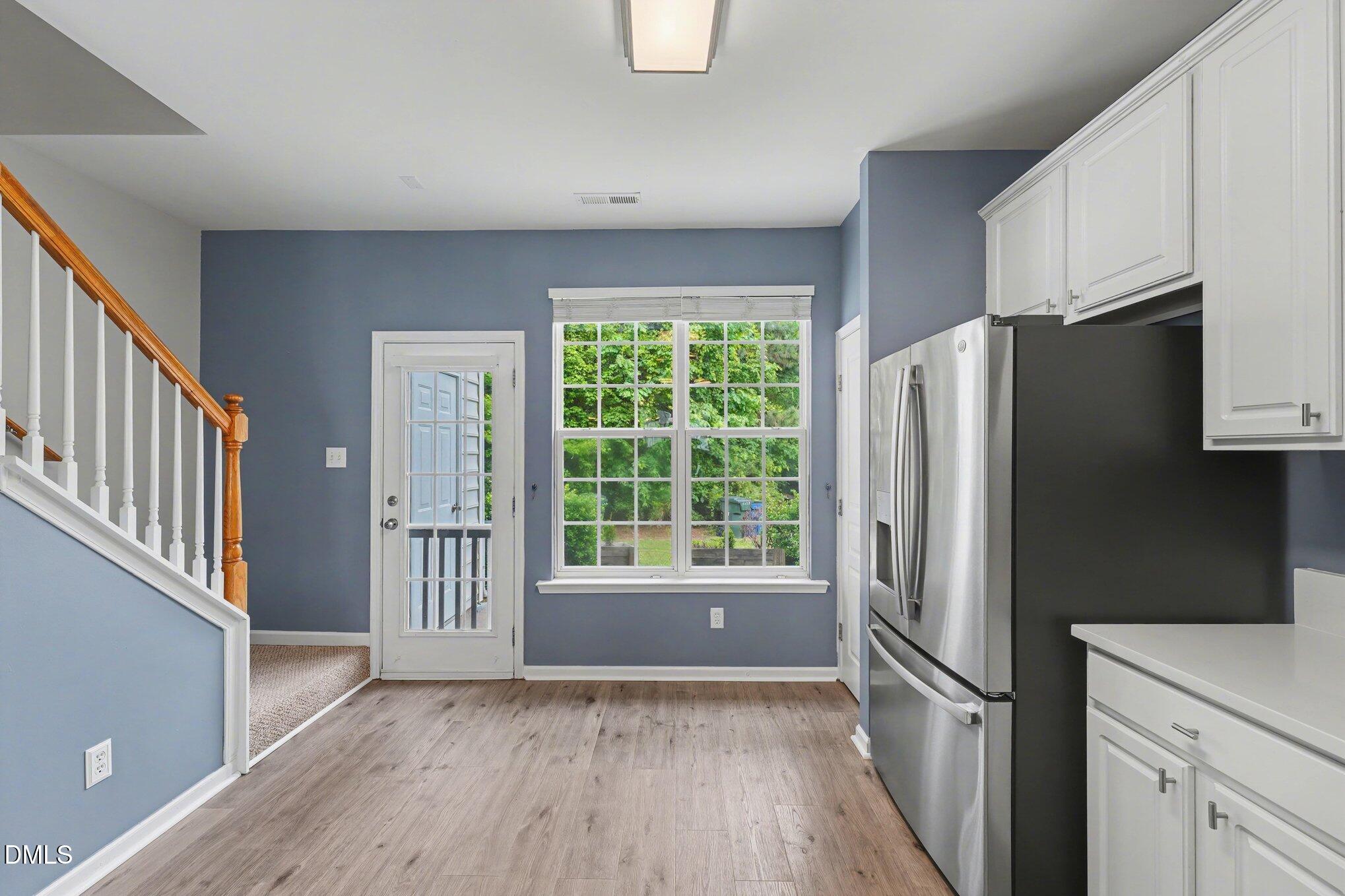 4424 Sugarbend Way Raleigh, NC 27606 - Photo 10 of 32 Kitchen