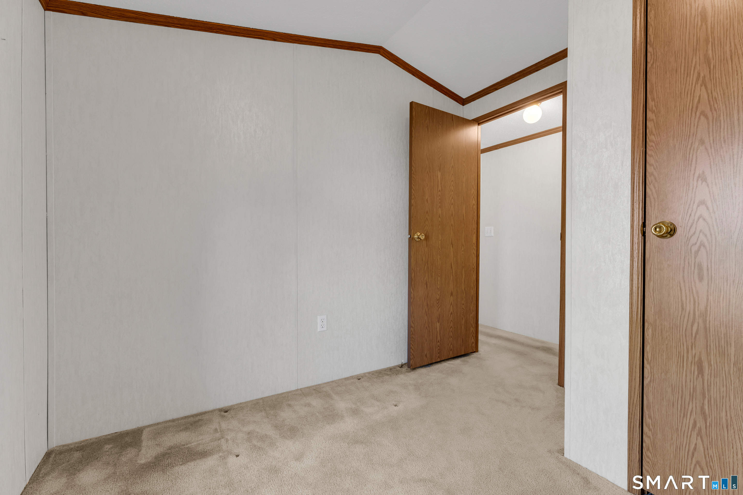 4 Maple Road Southington, CT 06489 - Photo 22 of 35