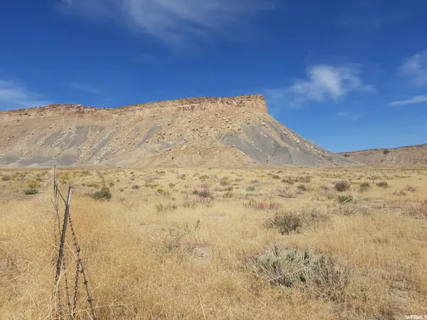 $7,000,000 | 20 Thompson Area Road, Green River, UT 84525