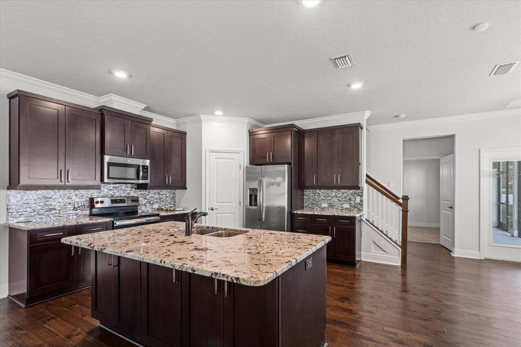 3450 Southwest 74th Way Gainesville, FL 32608 - Photo 11 of 37