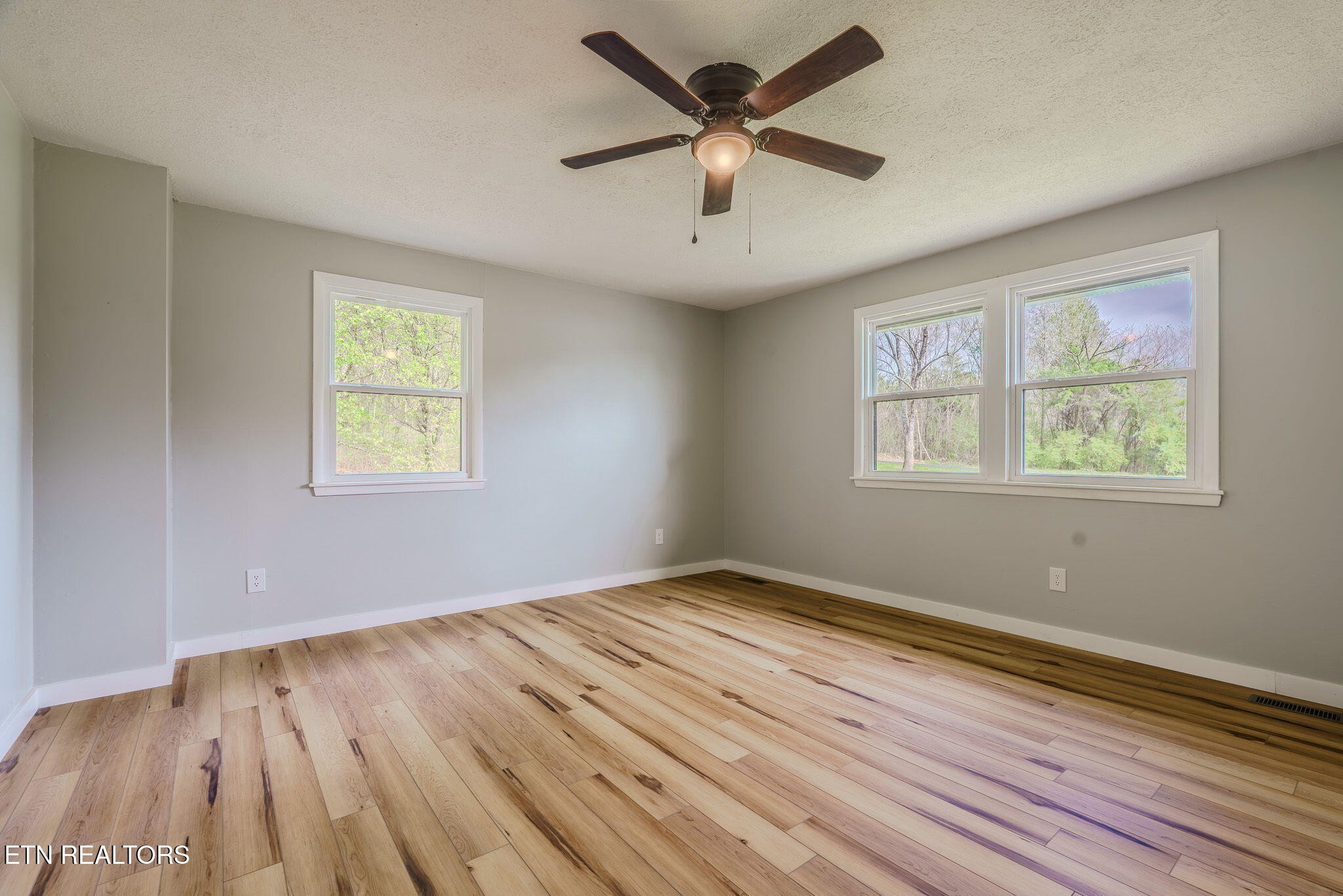 330 Glenn Lane Spring City, TN 37381 - Photo 26 of 34