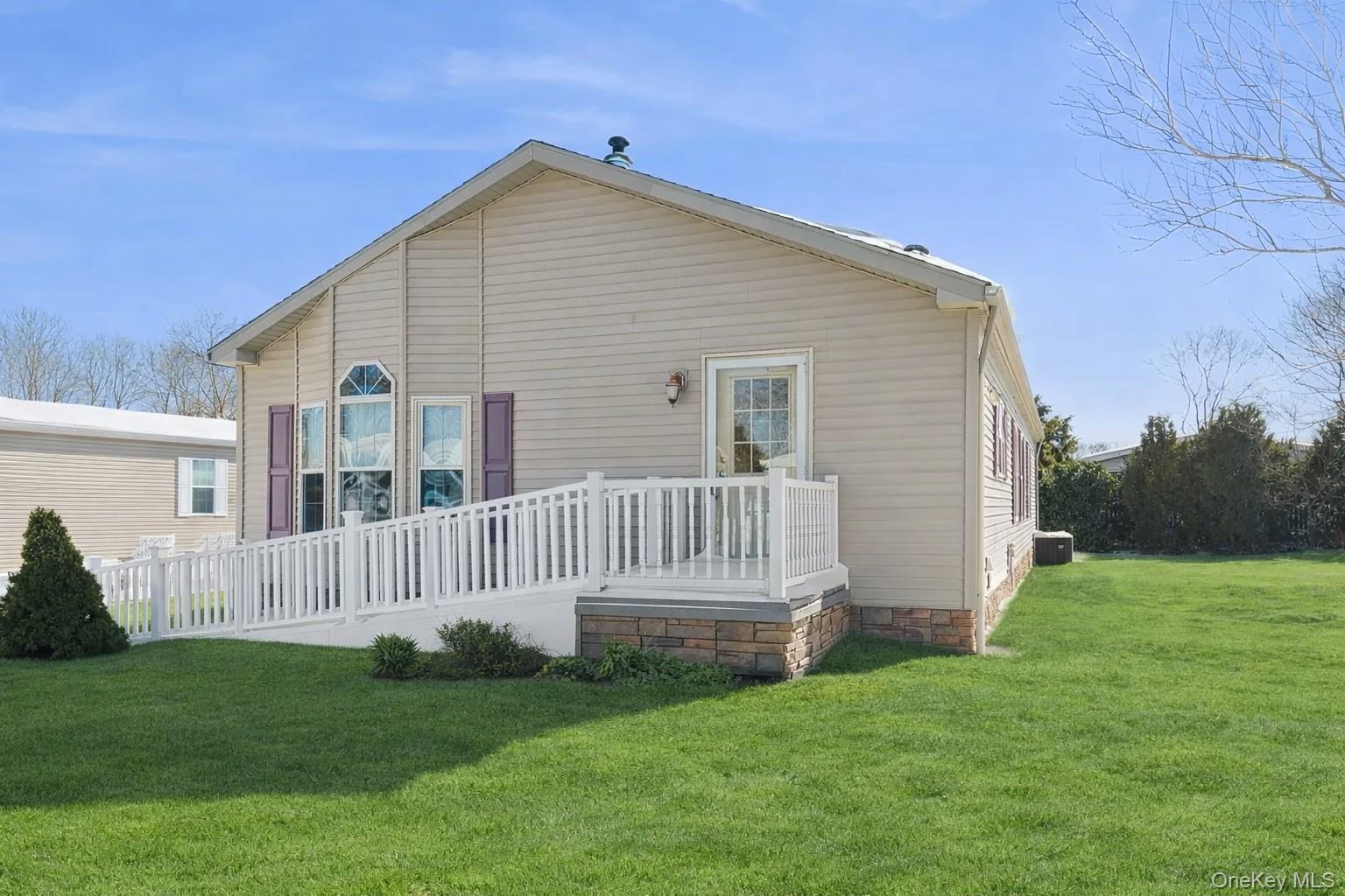 1661 Old Country Road, Unit 353 Riverhead, NY 11901 - Photo 1 of 25