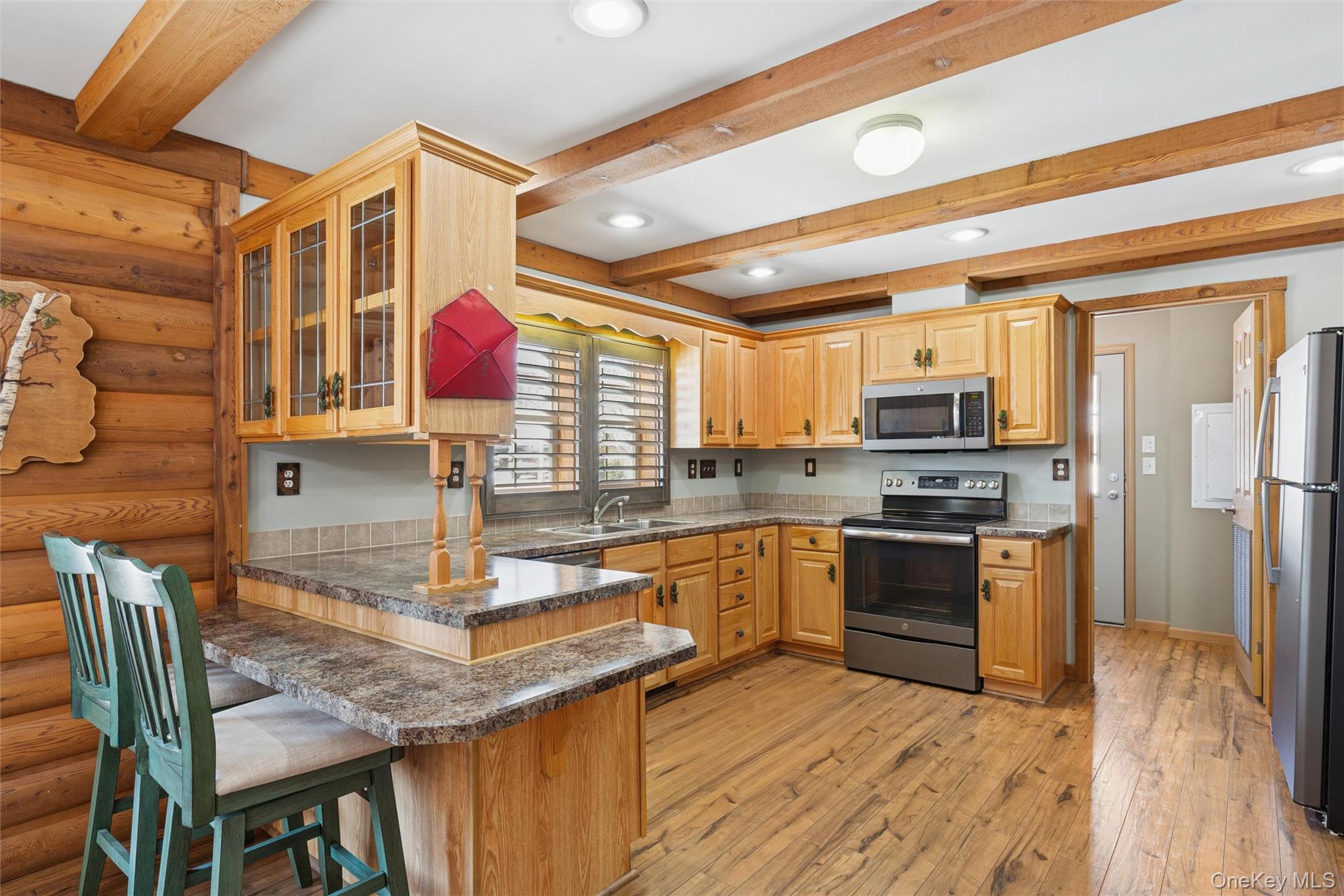 1661 Old Country Road, Unit 353 Riverhead, NY 11901 - Photo 12 of 25