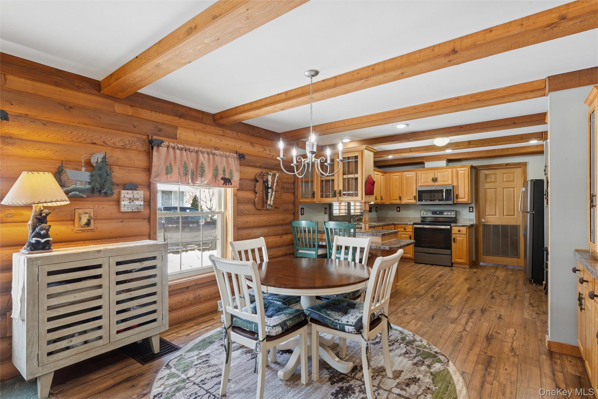 1661 Old Country Road, Unit 353 Riverhead, NY 11901 - Photo 10 of 25