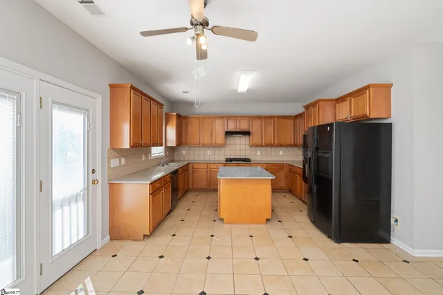 $2,800 | 113 Carissa Court, Greer, SC 29650