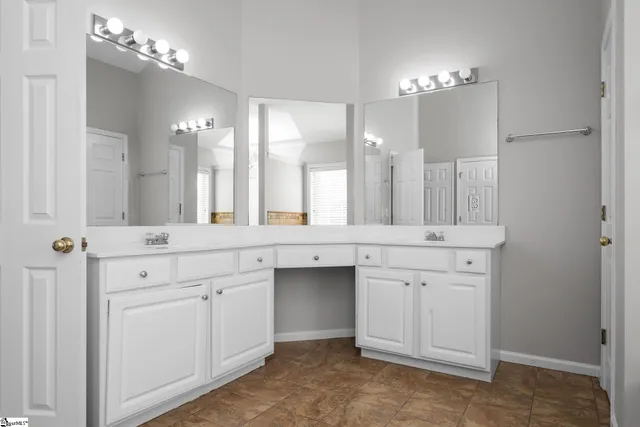 $2,800 | 113 Carissa Court, Greer, SC 29650