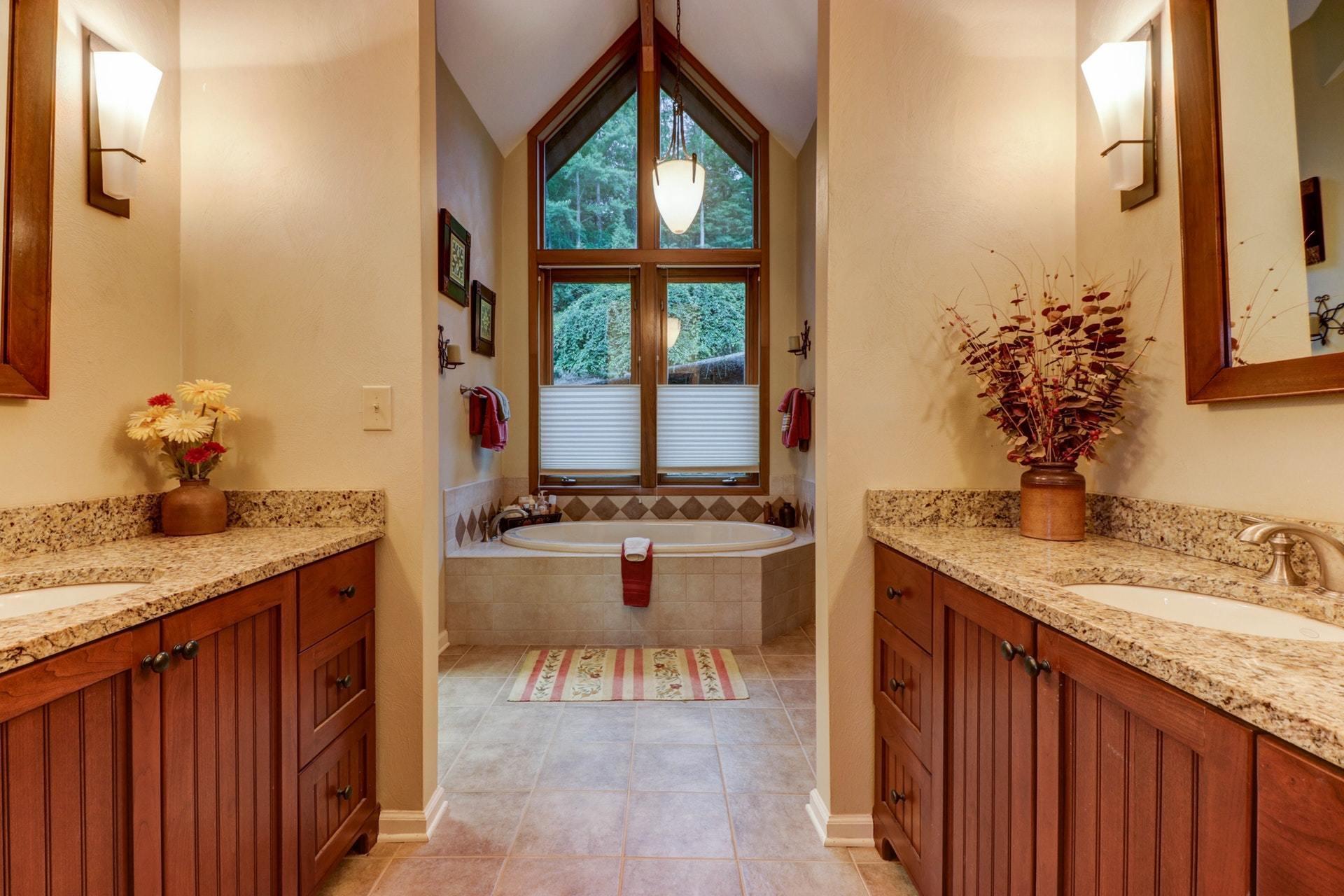 977 Juniper Road Hardy, VA 24101 - Photo 27 of 63 Master Bath