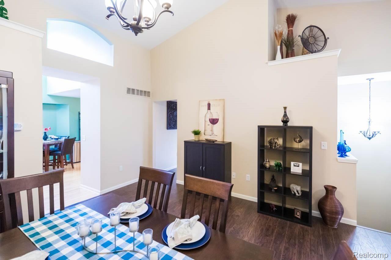 730 Cherry Grove Road Canton, MI 48188 - Photo 8 of 22 dining room