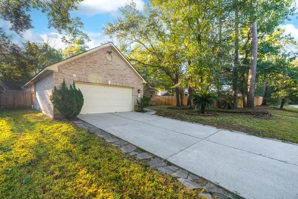 $3,100 | 22 Westwinds Circle, The Woodlands, TX 77382