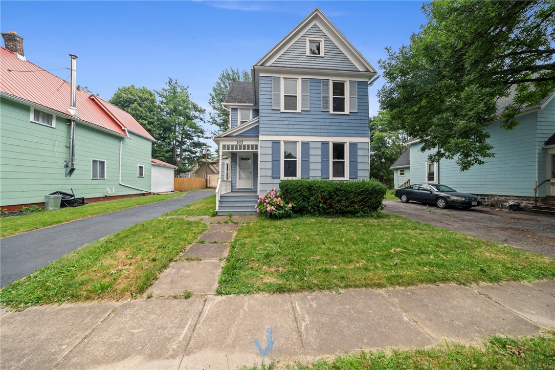253 Benton Street Rochester, NY 14620 - Photo 1 of 40