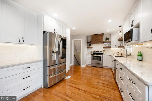 $529,900 | 1902 Longcome Drive, Wilmington, DE 19810