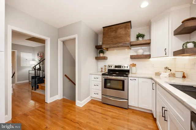 $529,900 | 1902 Longcome Drive, Wilmington, DE 19810