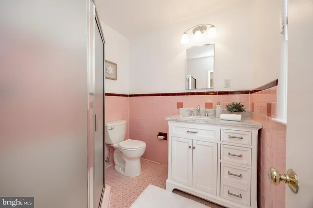 $529,900 | 1902 Longcome Drive, Wilmington, DE 19810