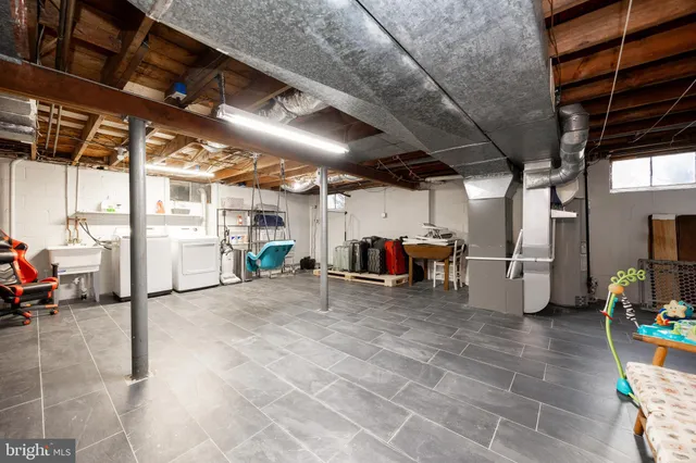 $529,900 | 1902 Longcome Drive, Wilmington, DE 19810