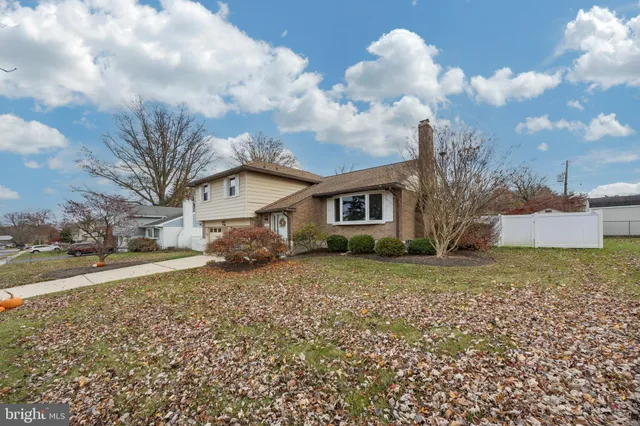 $529,900 | 1902 Longcome Drive, Wilmington, DE 19810