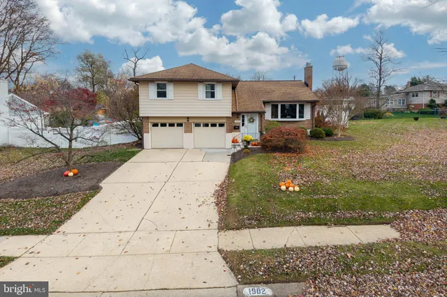 $529,900 | 1902 Longcome Drive, Wilmington, DE 19810