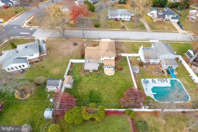 $529,900 | 1902 Longcome Drive, Wilmington, DE 19810