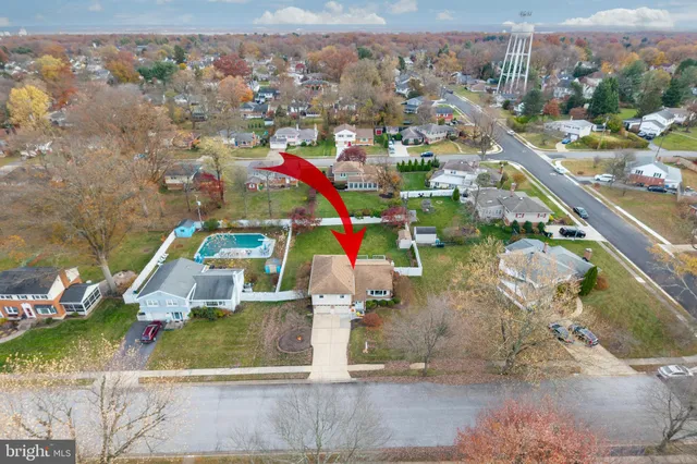 $529,900 | 1902 Longcome Drive, Wilmington, DE 19810