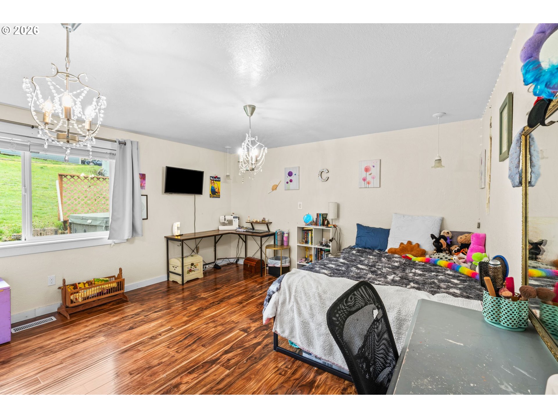 31510 Camas Swale Road Creswell, OR 97426 - Photo 33 of 39 Hot Tub