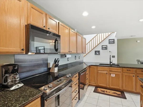 $733,000 | 1630 Raven Circle, Unit H, Estes Park, CO 80517