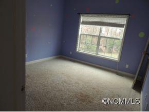 100 Hunter's Trail Tryon, NC 28782 - Photo 8 of 10 an empty room with a window