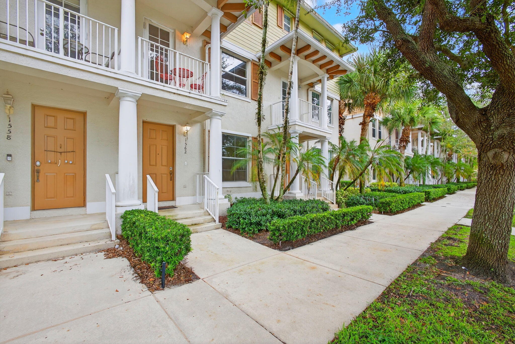 1562 Grande Cull Way Jupiter, FL 33458 - Photo 7 of 35 4-web-or-mls-042_5D1A8486