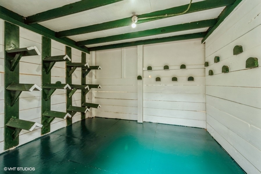 1S866 Green Road Elburn, IL 60119 - Photo 45 of 55 a view of walk in closet