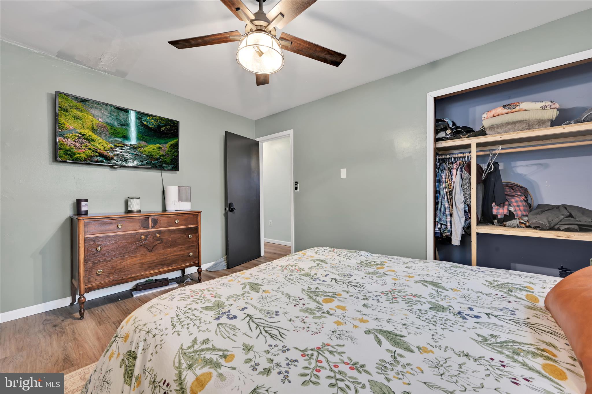 40 Long Stretch Road Pine Grove, PA 17963 - Photo 17 of 37 a bedroom with a bed and a dresser in it