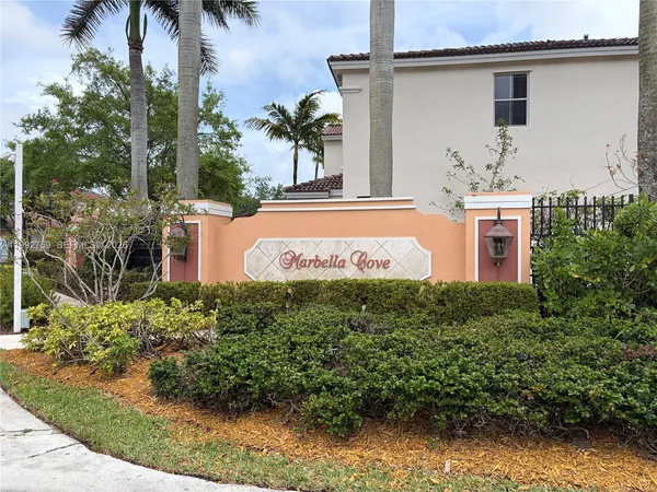 $2,500 | 2281 Northeast 42nd Avenue, Unit 2281, Homestead, FL 33033