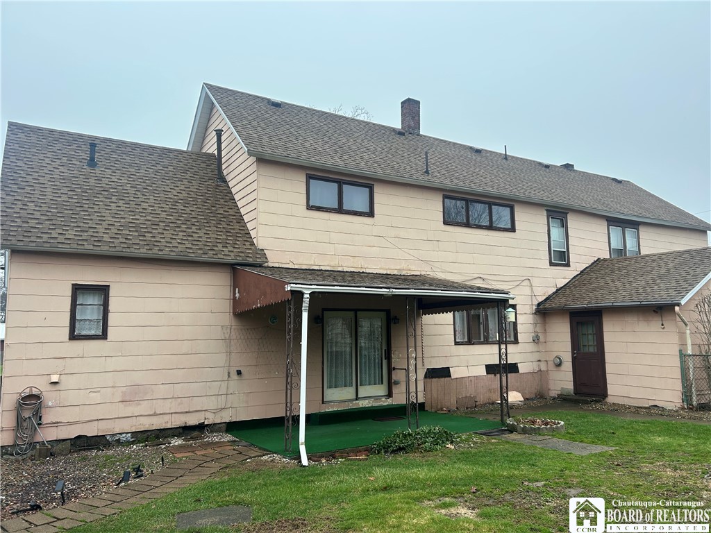 35 Genet Street Dunkirk, NY 14048 - Photo 3 of 22