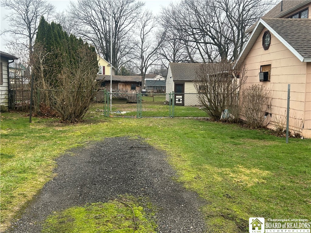 35 Genet Street Dunkirk, NY 14048 - Photo 6 of 22