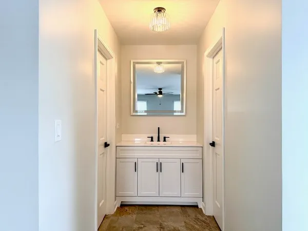 $599,000 | 5-n575 5-n575 Abilene Trail, Bloomingdale, IL 60108