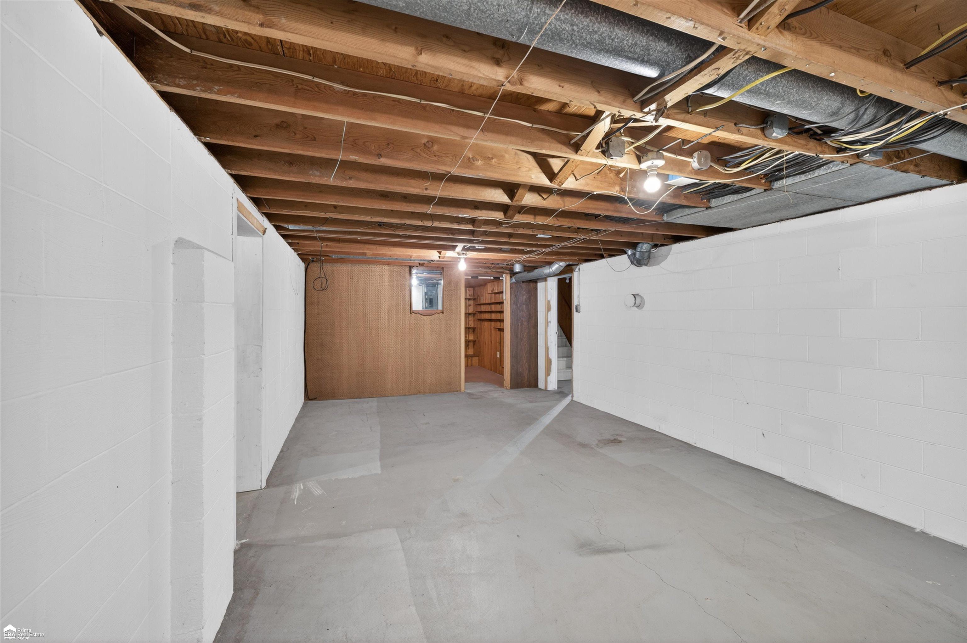 1444 South Genesee Road Burton, MI 48509 - Photo 35 of 64